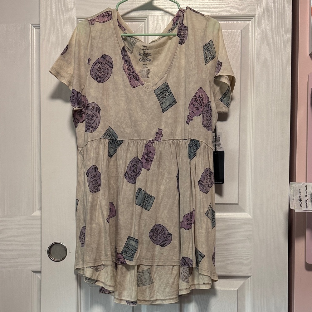 Torrid Nightmare Before Christmas Graphic Short Sleeve Tee